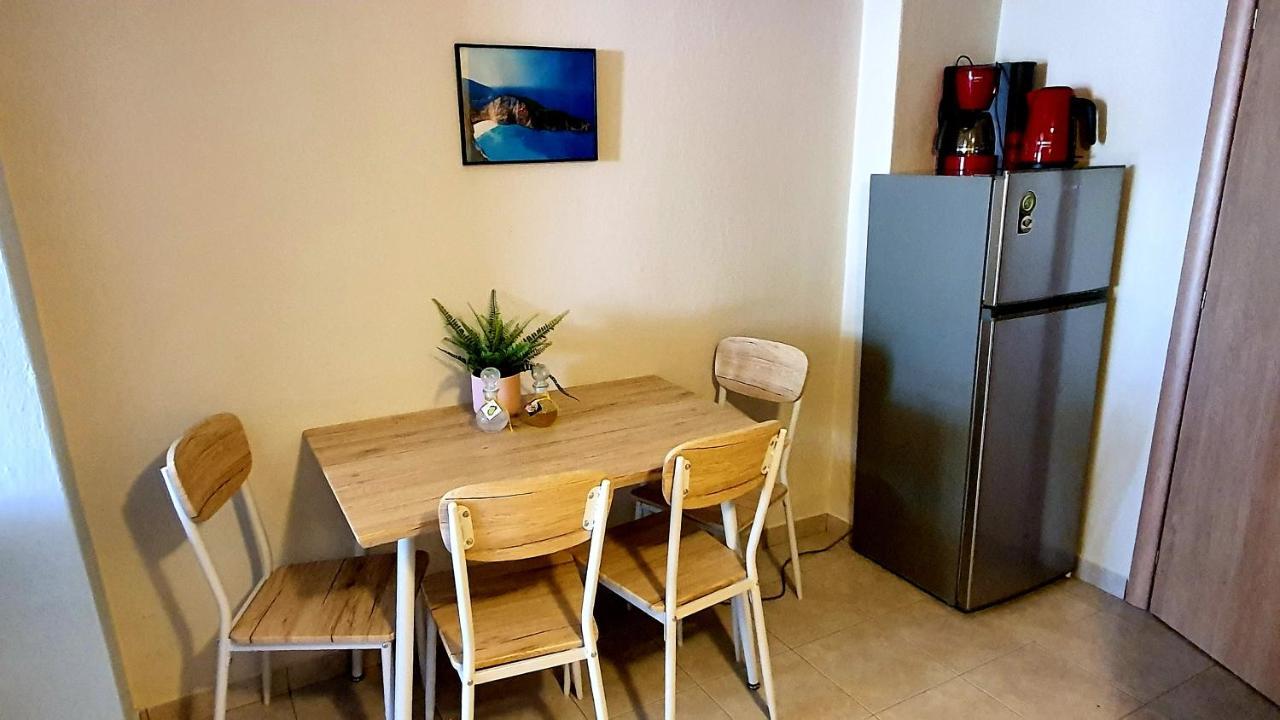 Katina'S House Apartment Vourvourou Ngoại thất bức ảnh