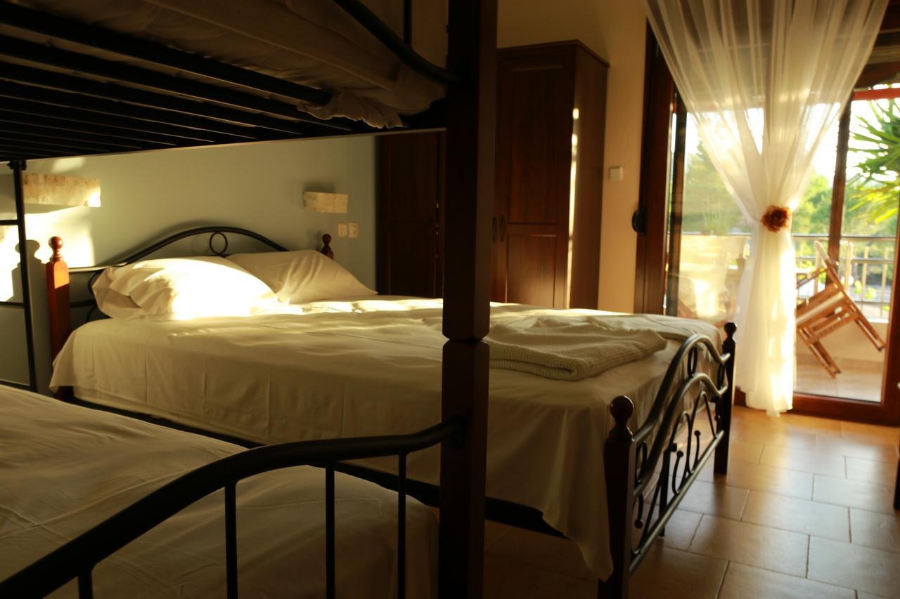Katina'S House Apartment Vourvourou Ngoại thất bức ảnh